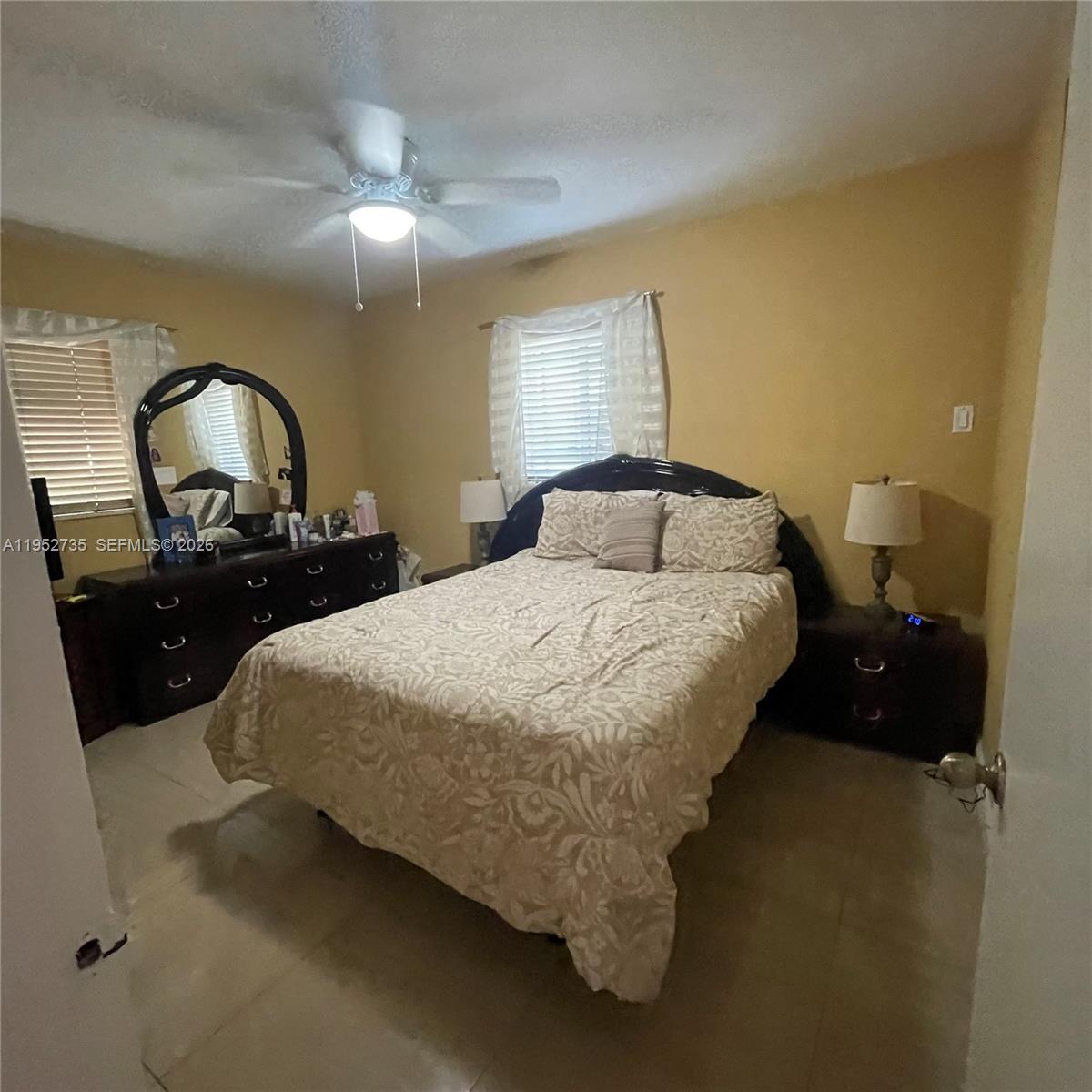 CORAL PARK ESTATES SEC 5 - Residential