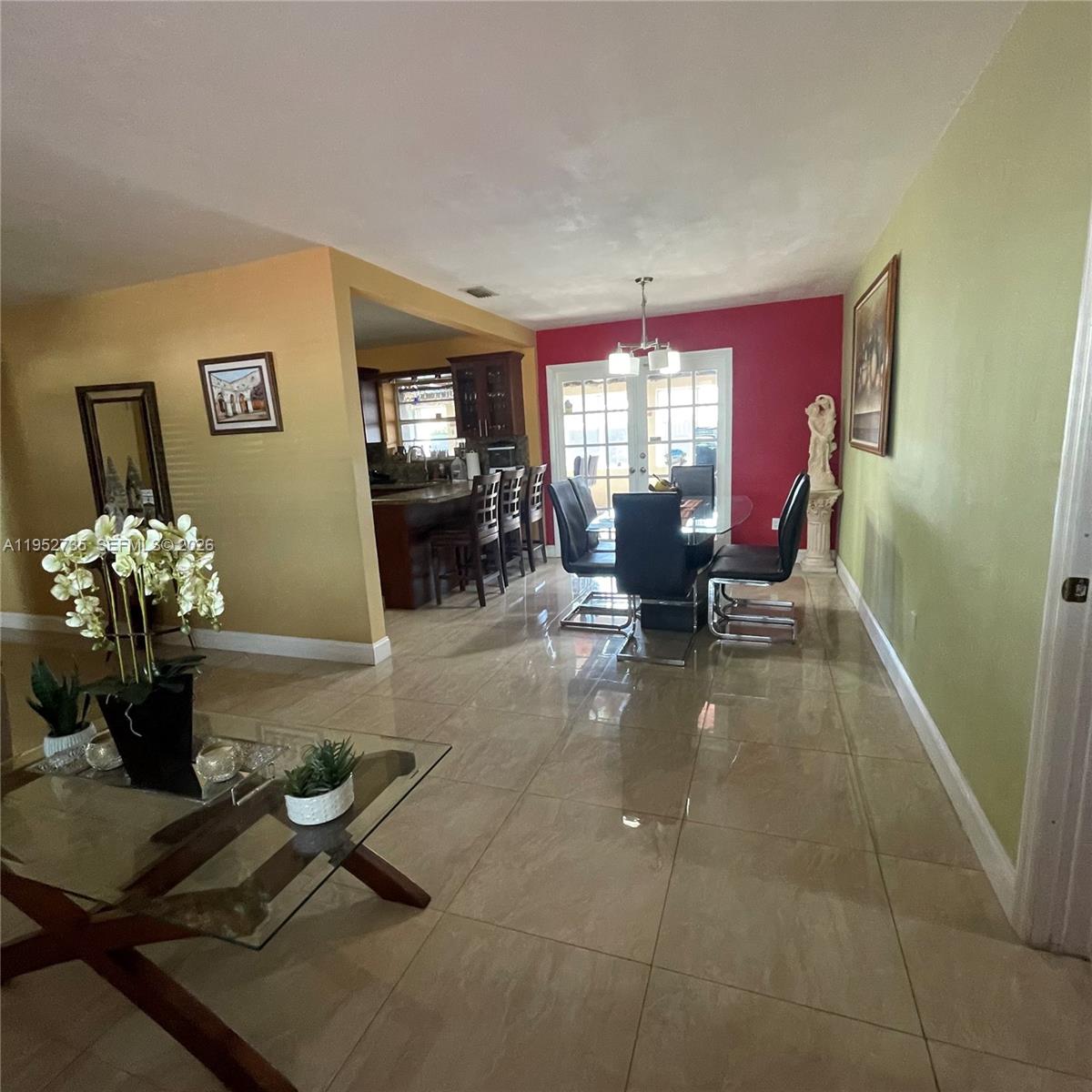 CORAL PARK ESTATES SEC 5 - Residential