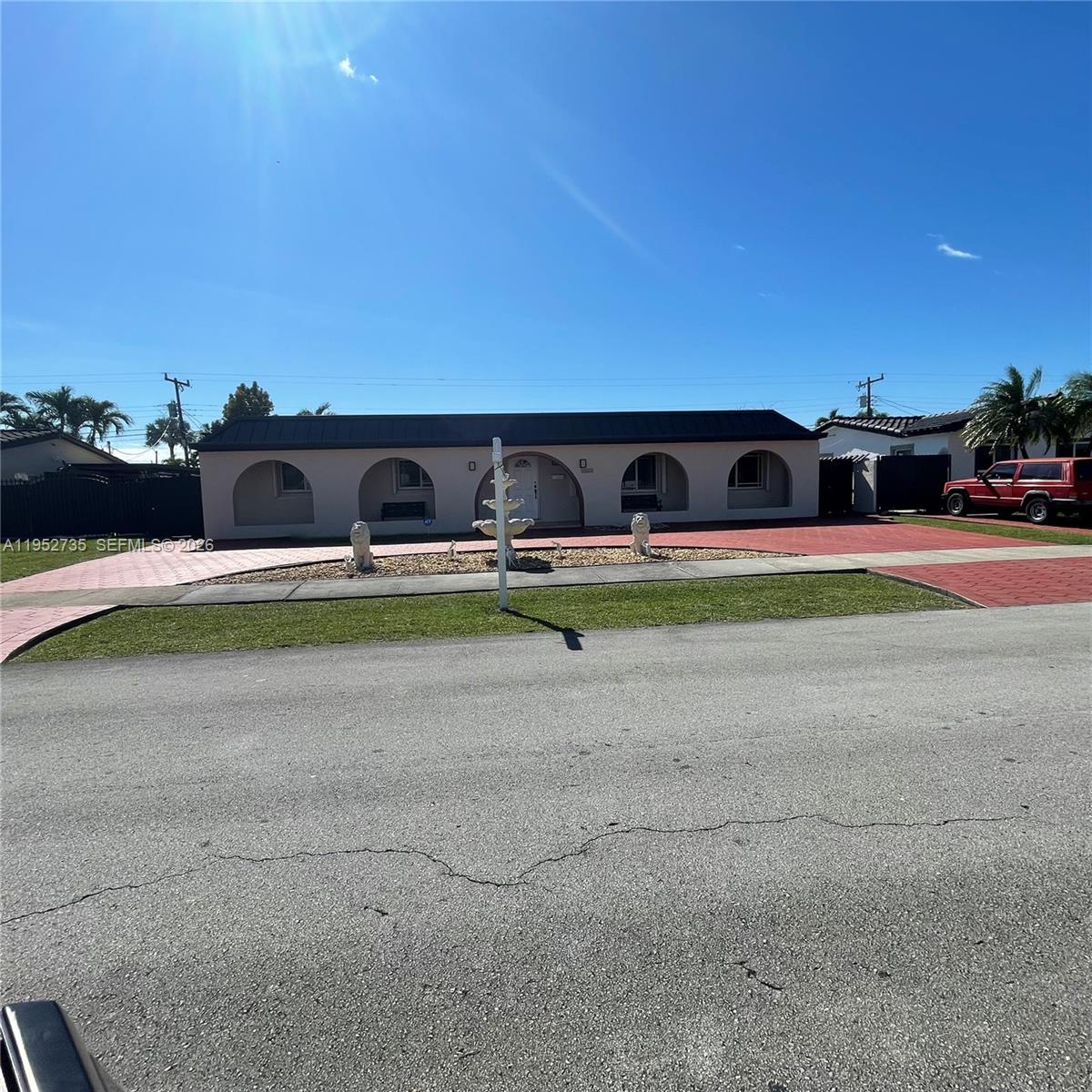 CORAL PARK ESTATES SEC 5 - Residential