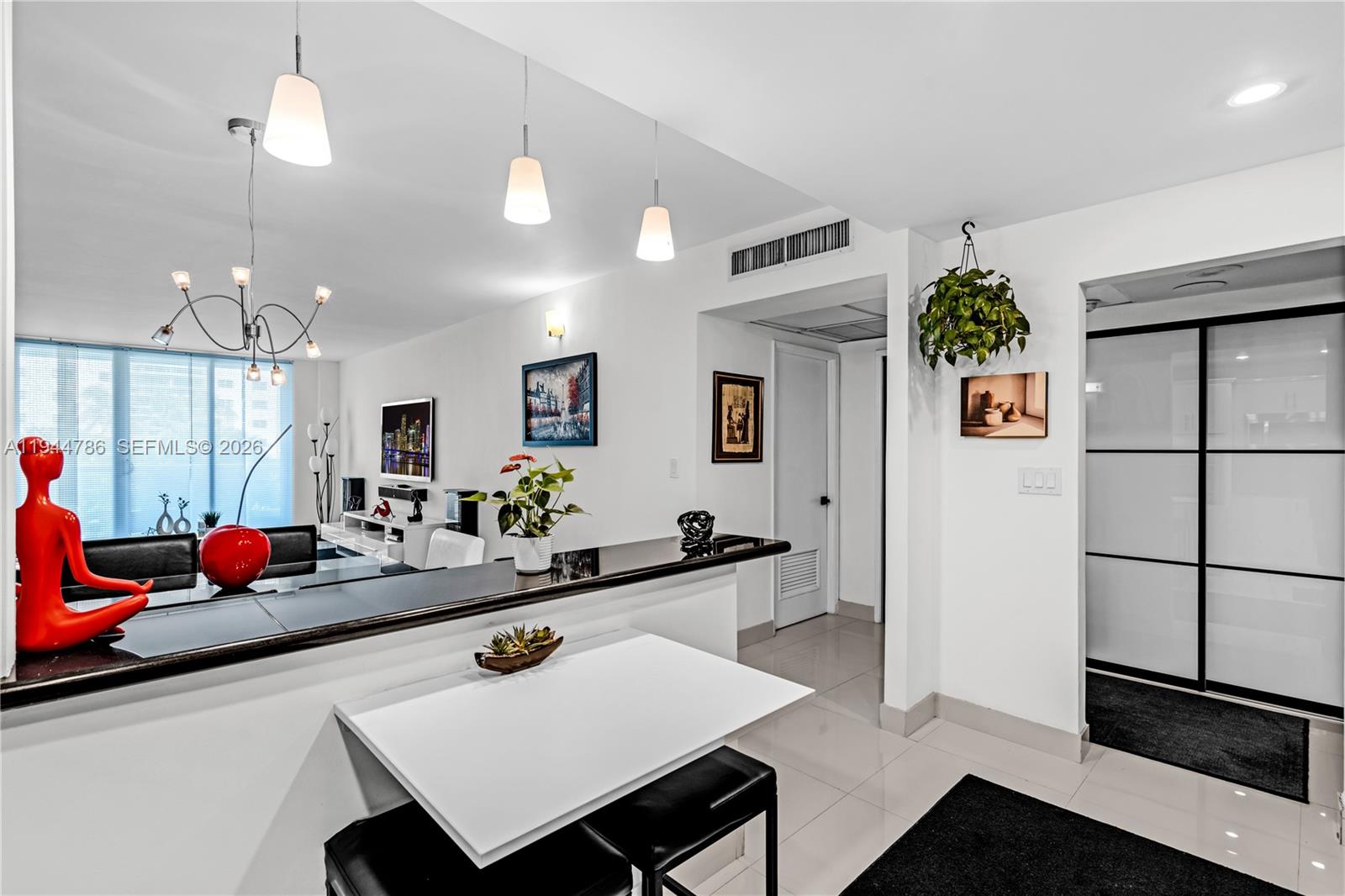 OCEANVIEW BUILDING B COND - Residential