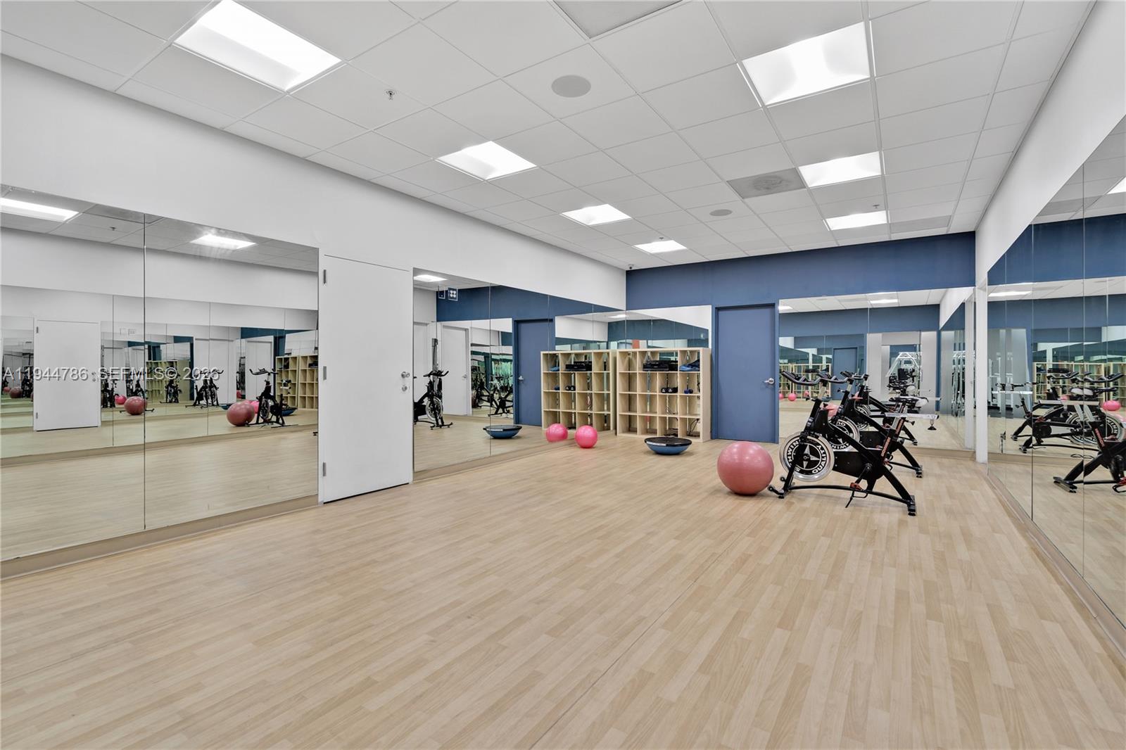 OCEANVIEW BUILDING B COND - Residential