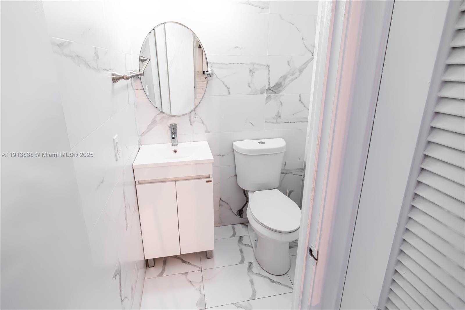 IMPERIAL TOWERS CONDO - Residential