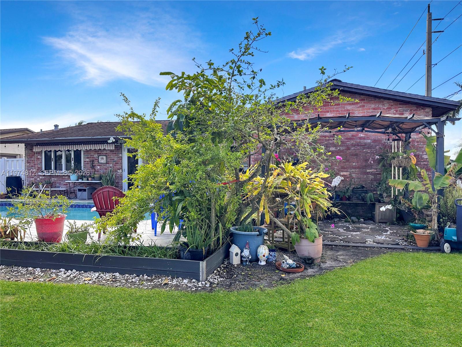 SUNRISE GOLF VLG SEC 24 - Residential