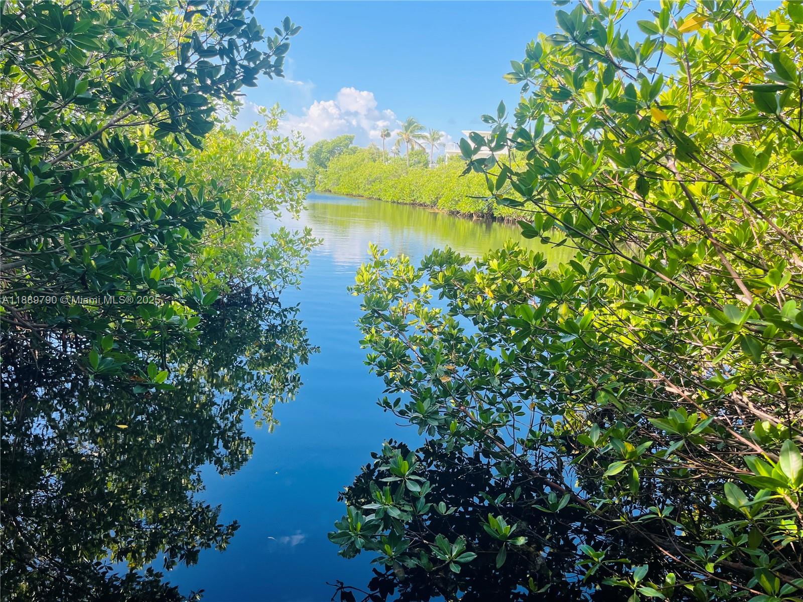 HARBOR SHORES - Residential Lease