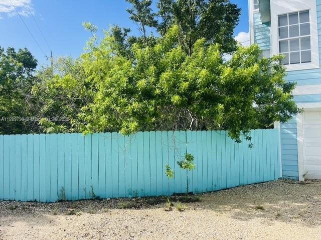HARBOR SHORES - Residential Lease