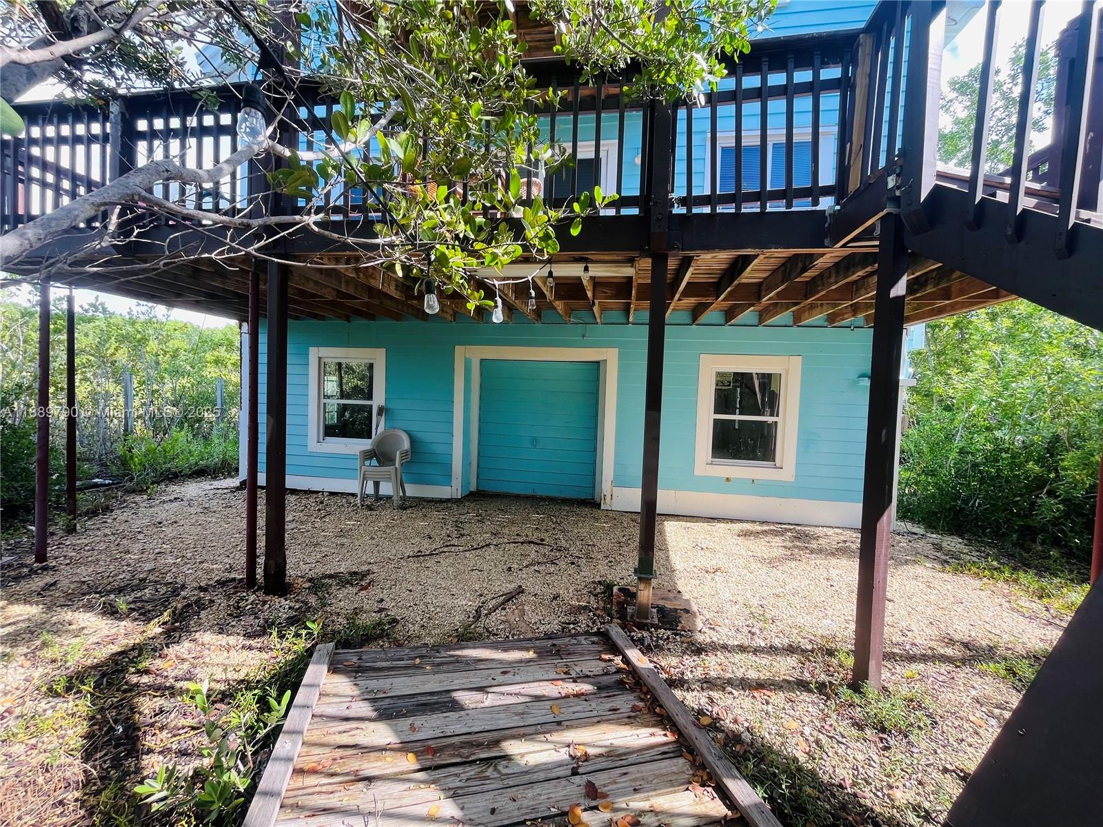 HARBOR SHORES - Residential Lease