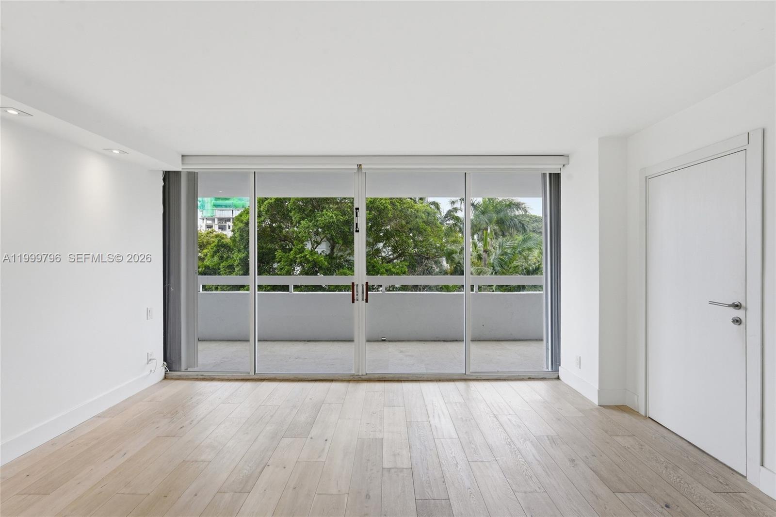 IMPERIAL AT BRICKELL COND - Residential