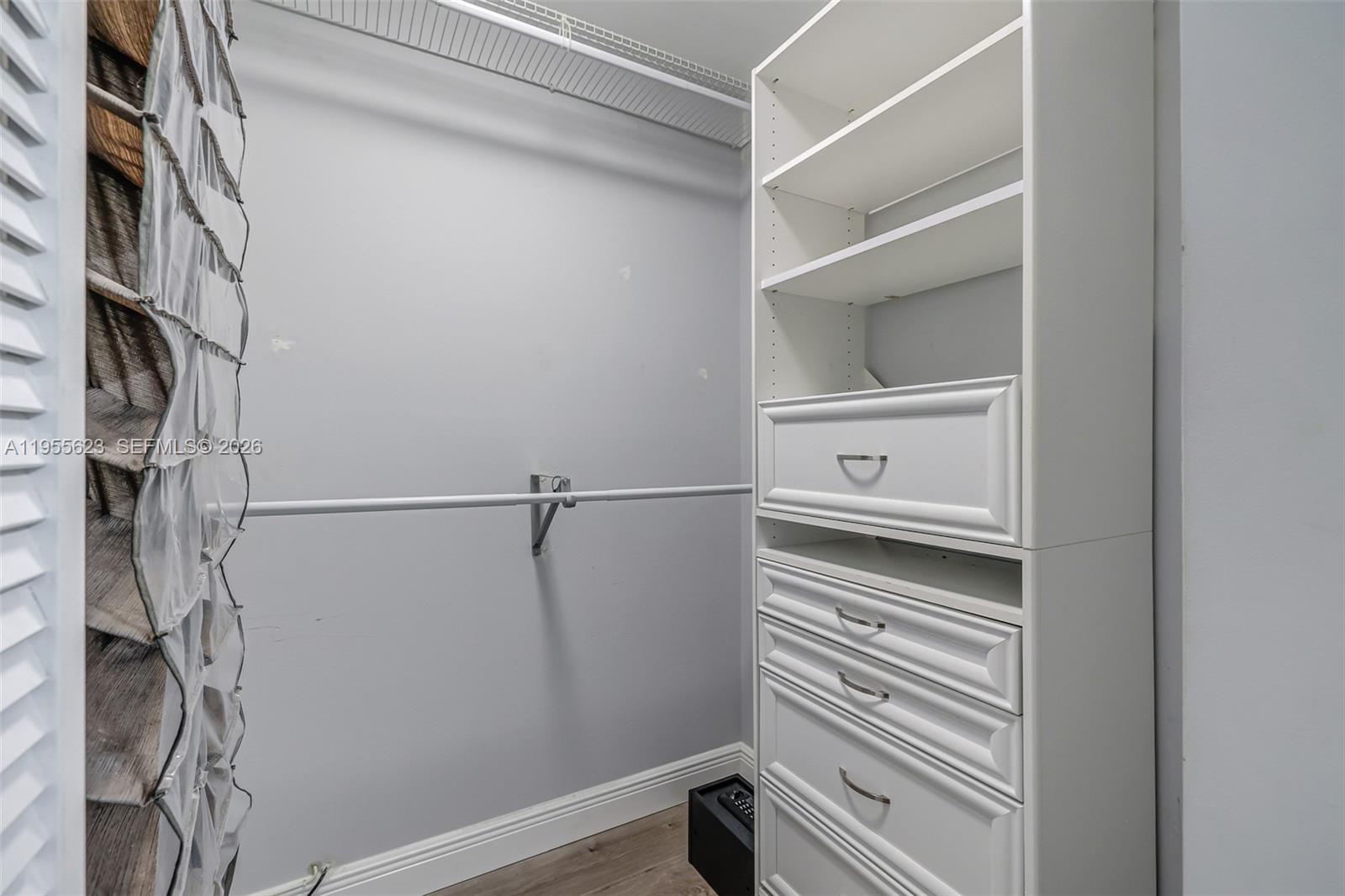 ARBOURS OF THE PALM BEACH - Residential