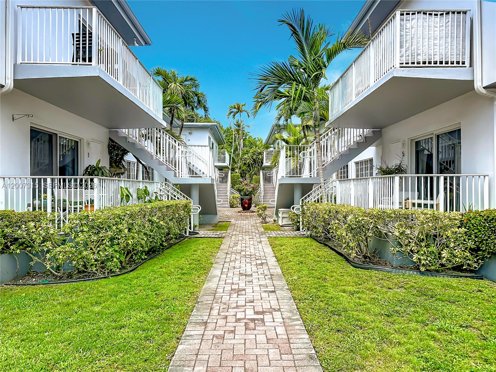 SOUTHERN STAR CONDO - Residential