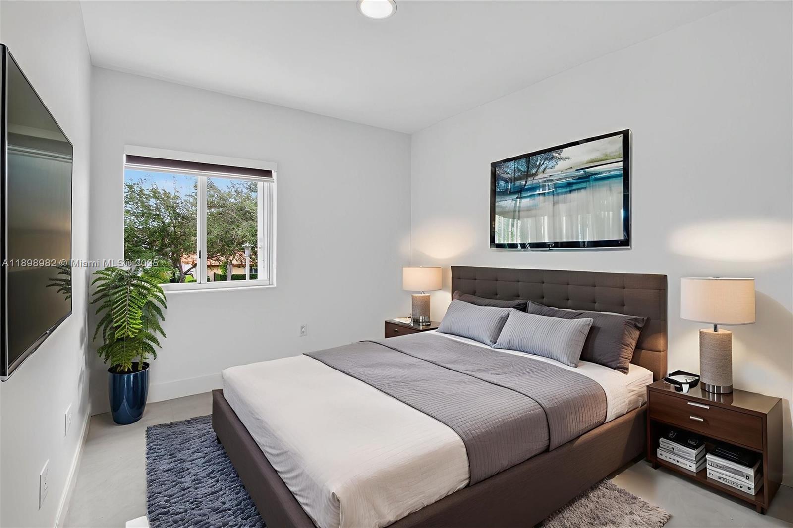 DORAL ISLES CAYMAN - Residential
