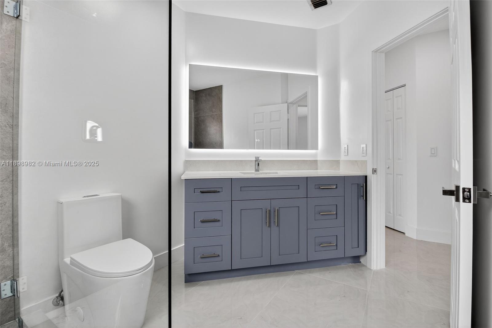 DORAL ISLES CAYMAN - Residential