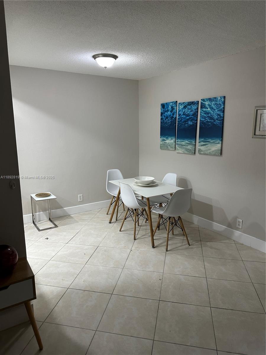 LSOLEI AT HALLANDALE BEAC - Residential Lease