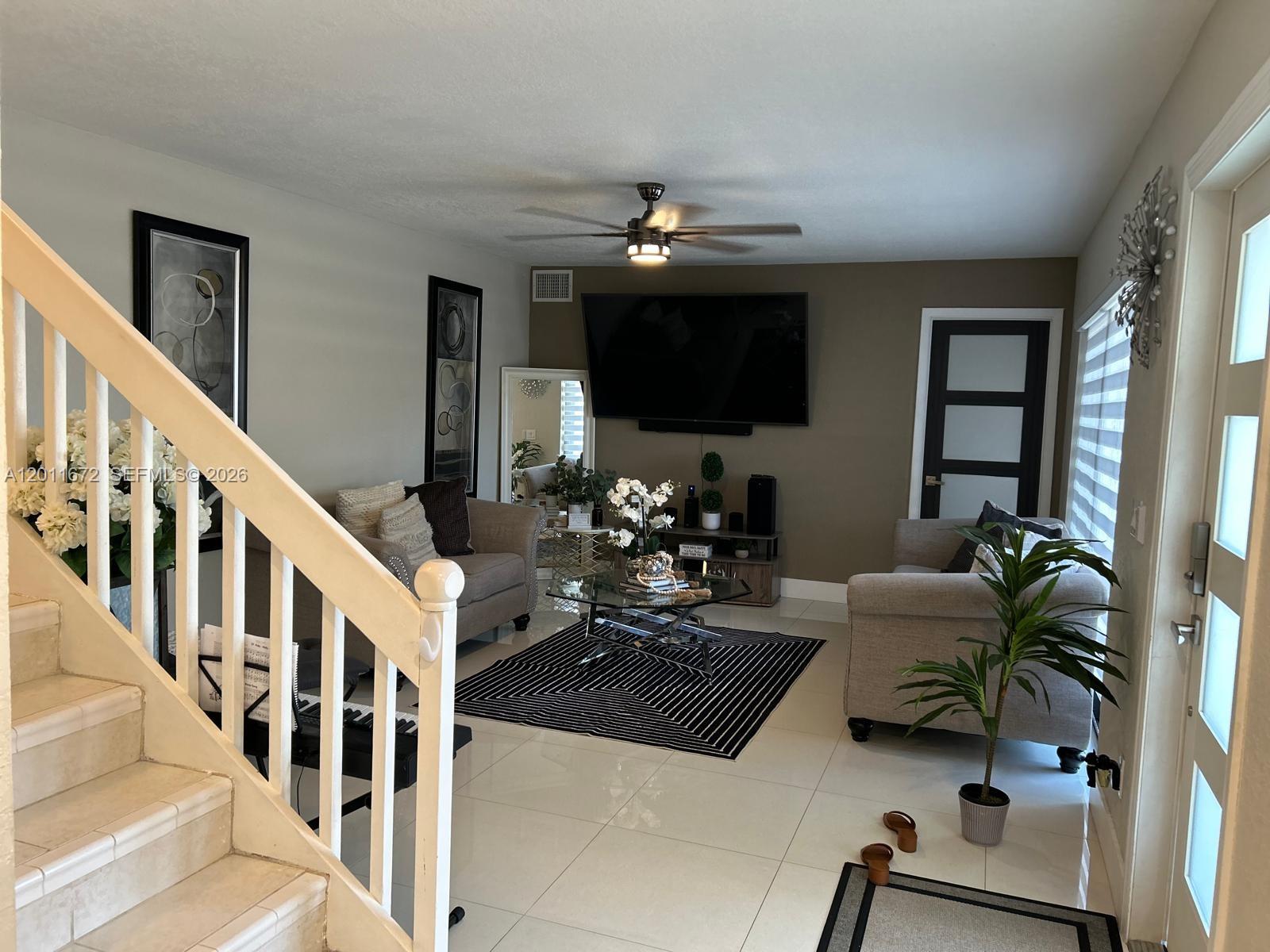 5455 NW 59th Pl