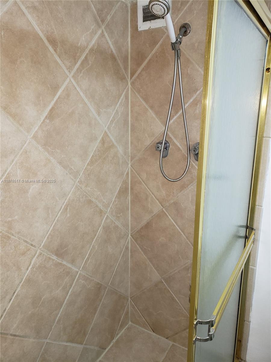 AQUASOL CONDO - Residential