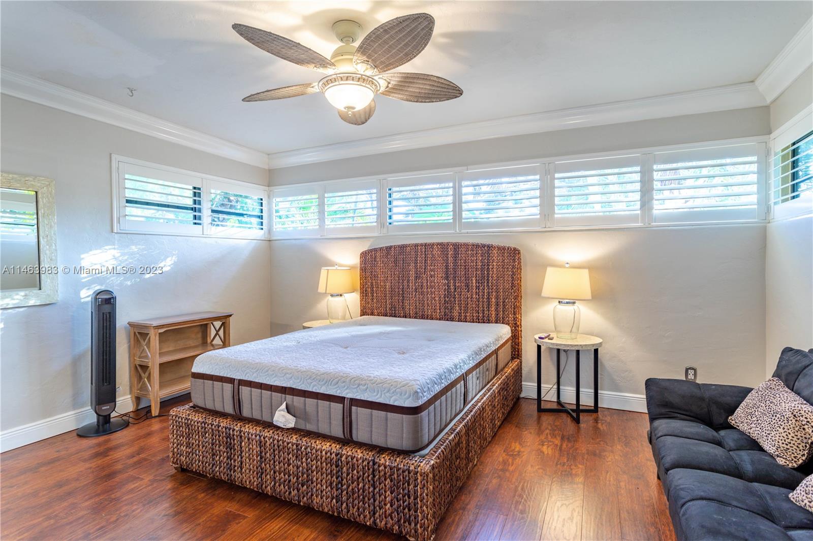 BISCAYNE POINT - Residential