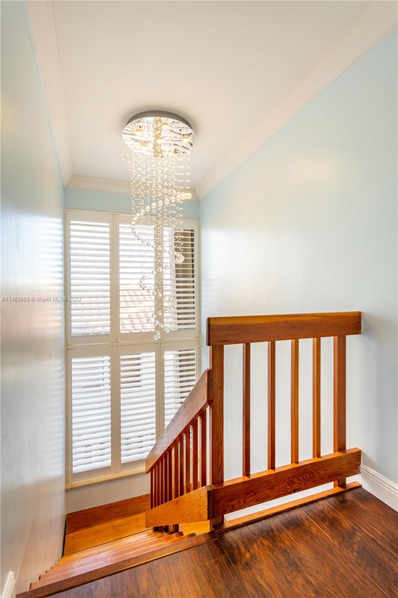 BISCAYNE POINT - Residential