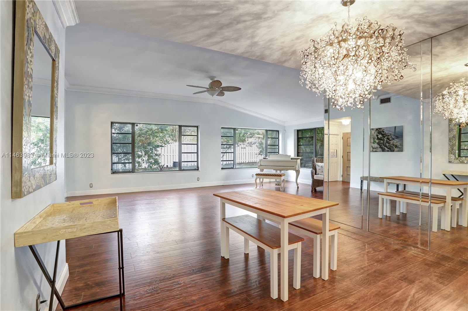 BISCAYNE POINT - Residential