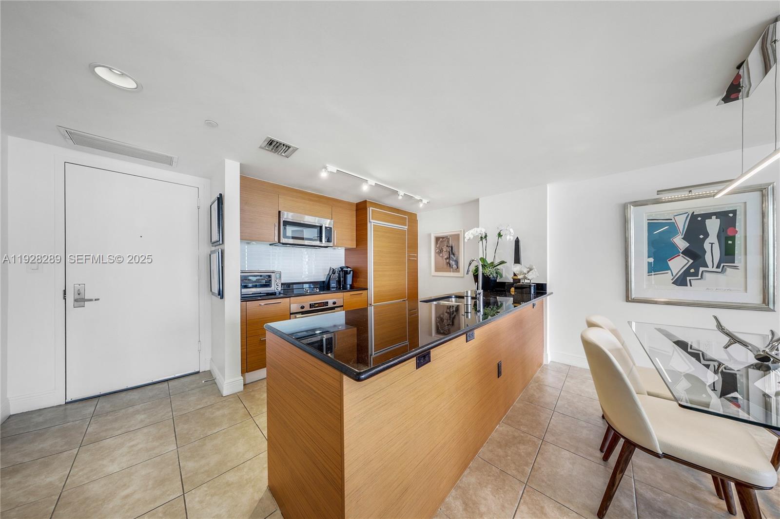 50 BISCAYNE CONDO - Residential