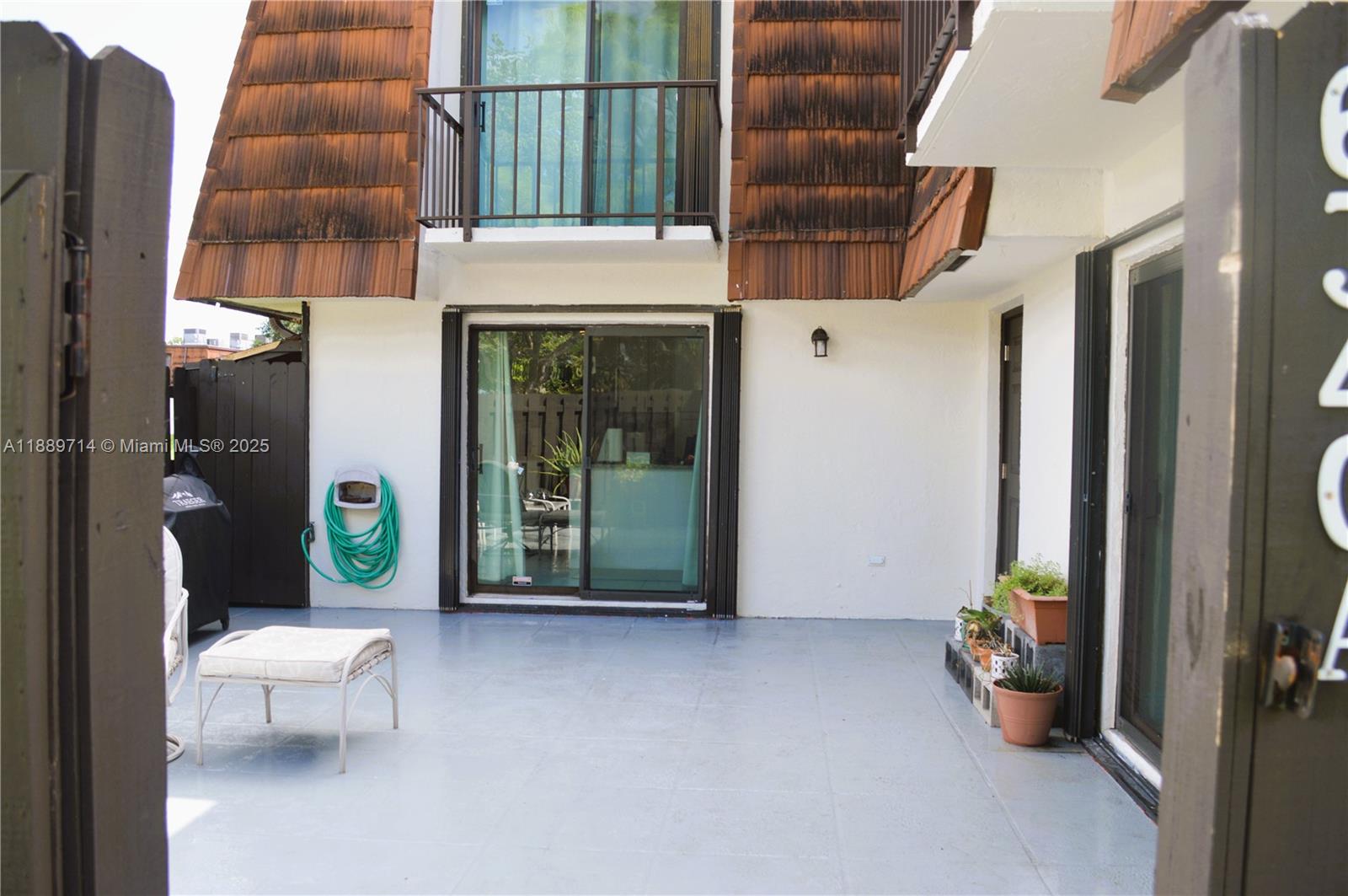 PINES 2 - Residential