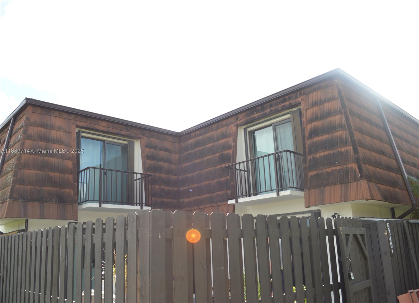 PINES 2 - Residential