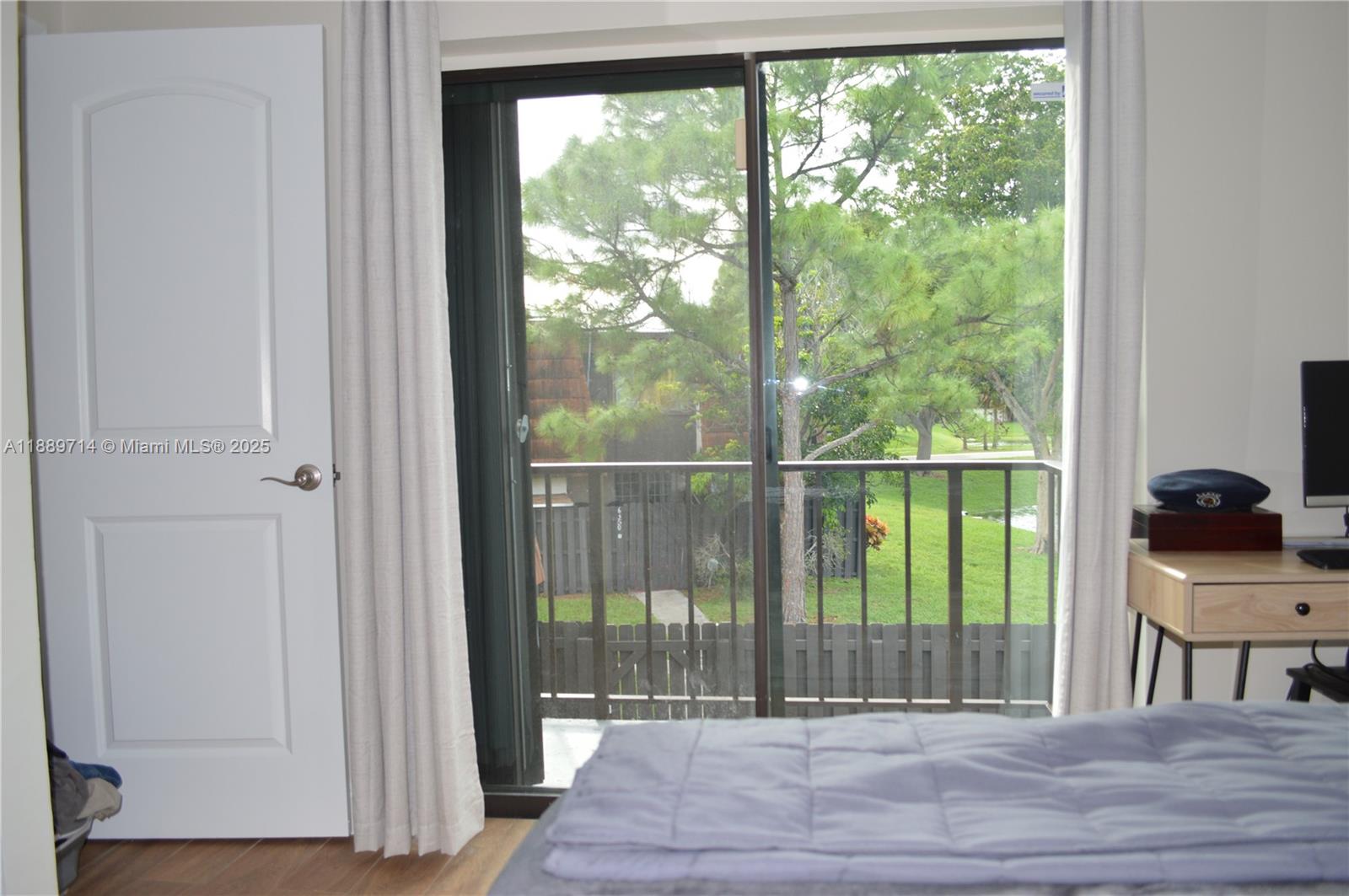PINES 2 - Residential