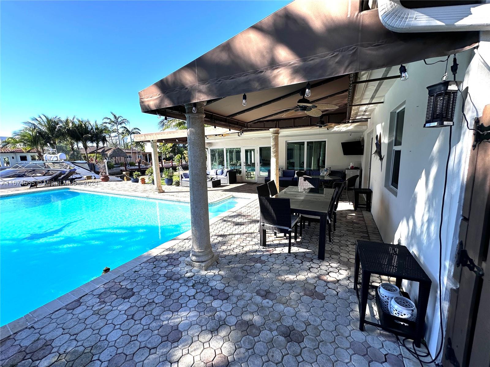CORONADO HARBOR - Residential