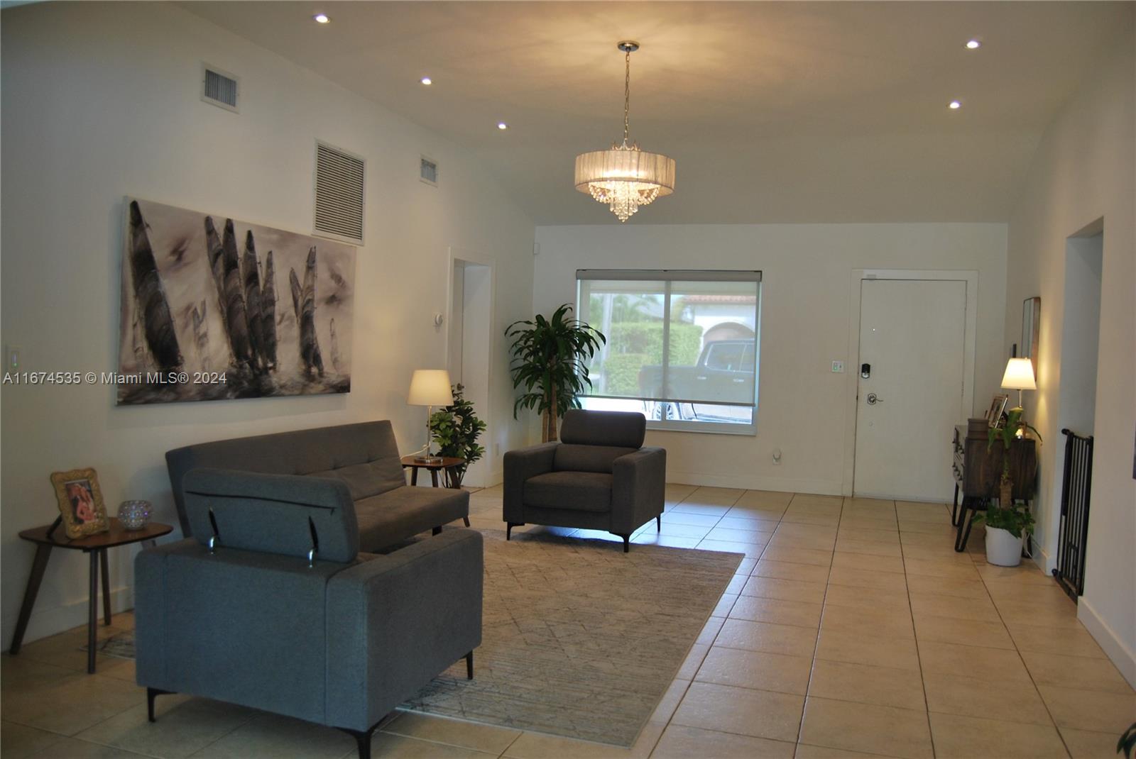 CORONADO HARBOR - Residential