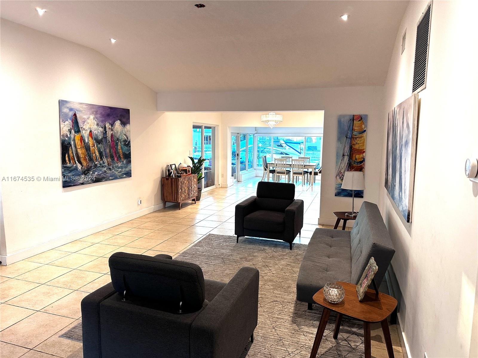 CORONADO HARBOR - Residential