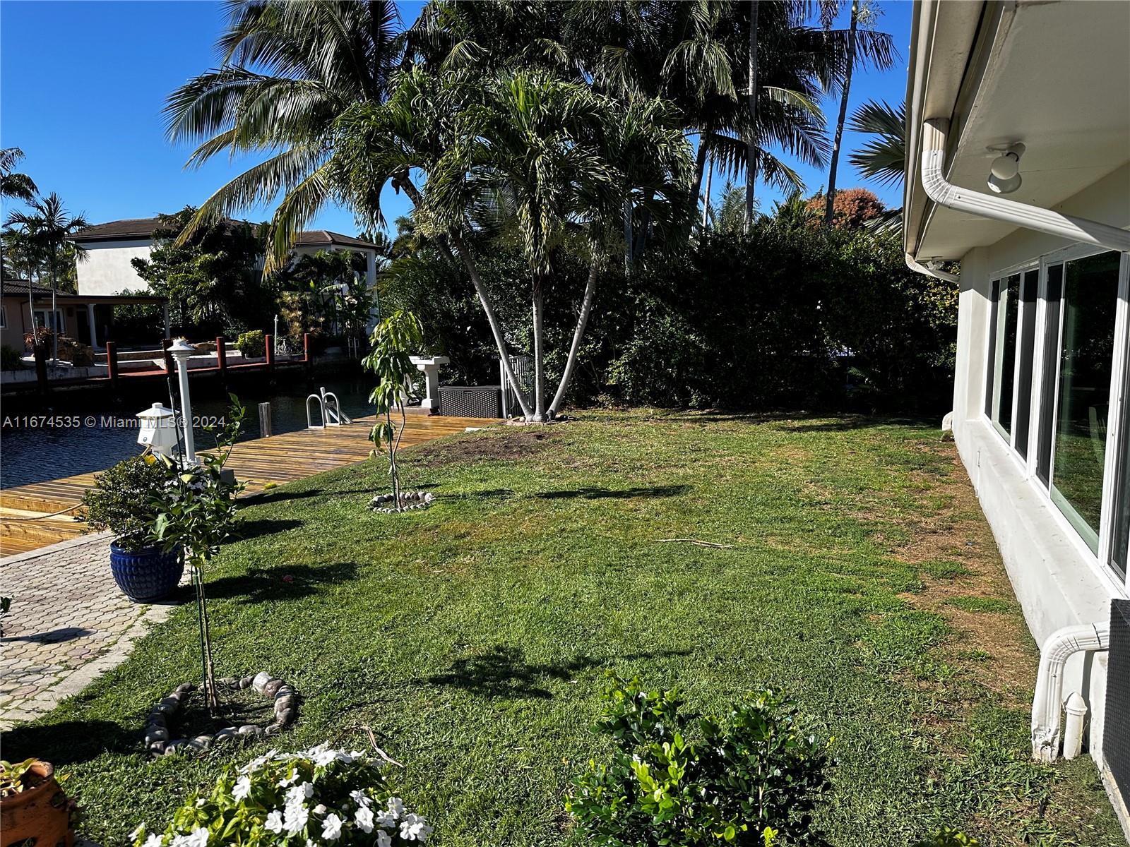 CORONADO HARBOR - Residential