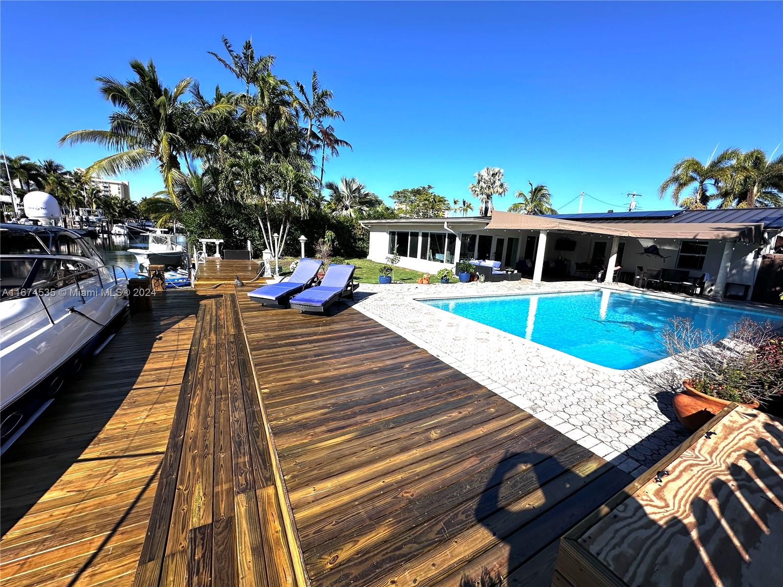 CORONADO HARBOR - Residential