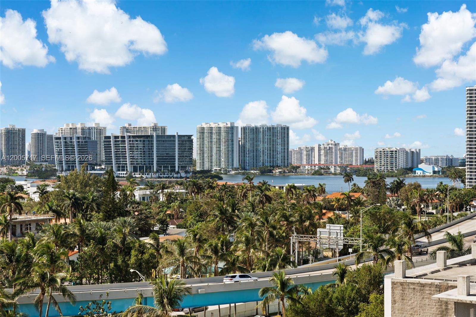 THE AVENTURA BEACH CLUB C - Residential