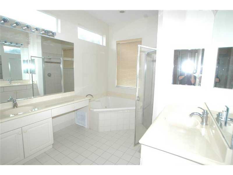 PARKLAND ISLES 164-42 B - Residential Lease