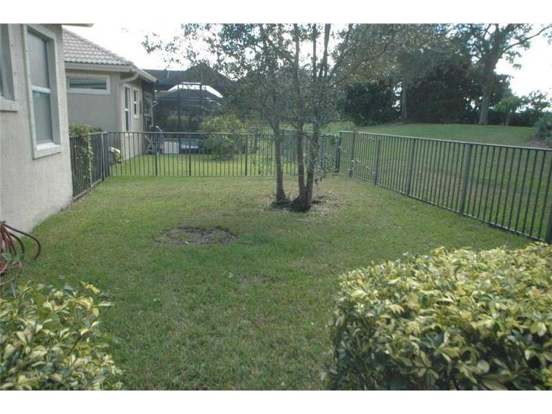 PARKLAND ISLES 164-42 B - Residential Lease