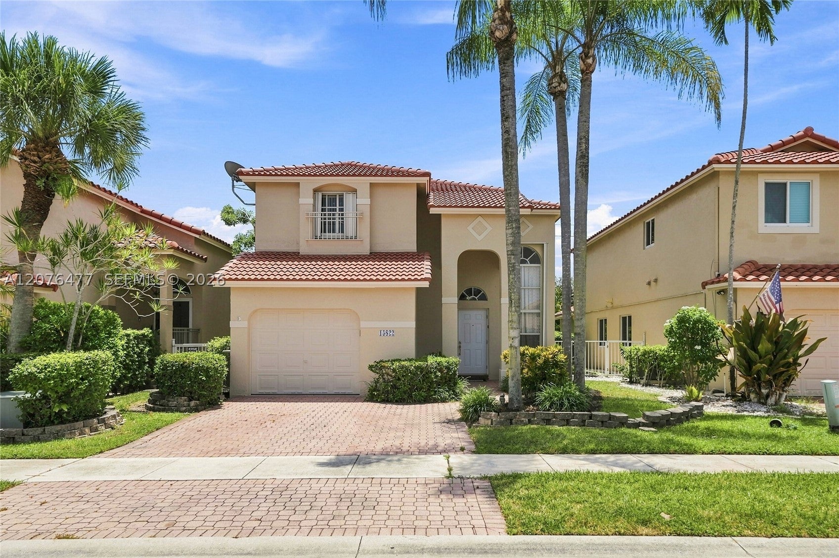 15822 SW 16th Ct, Pembroke Pines FL 33027