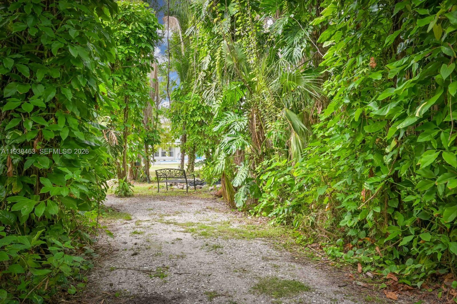 L V HULLS - Residential