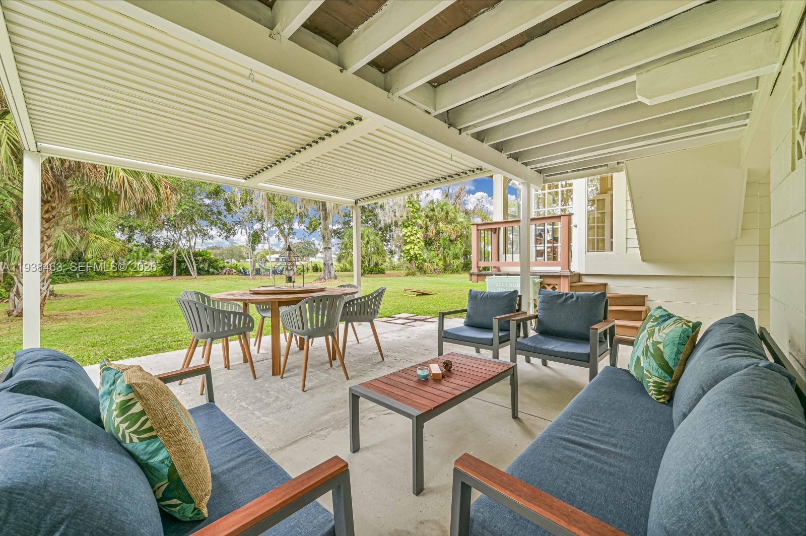 L V HULLS - Residential