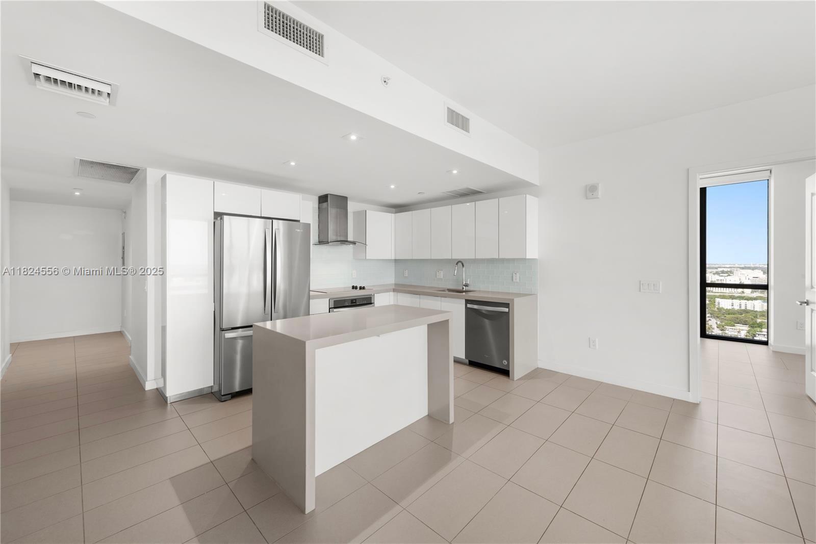 CANVAS CONDO - Residential Lease
