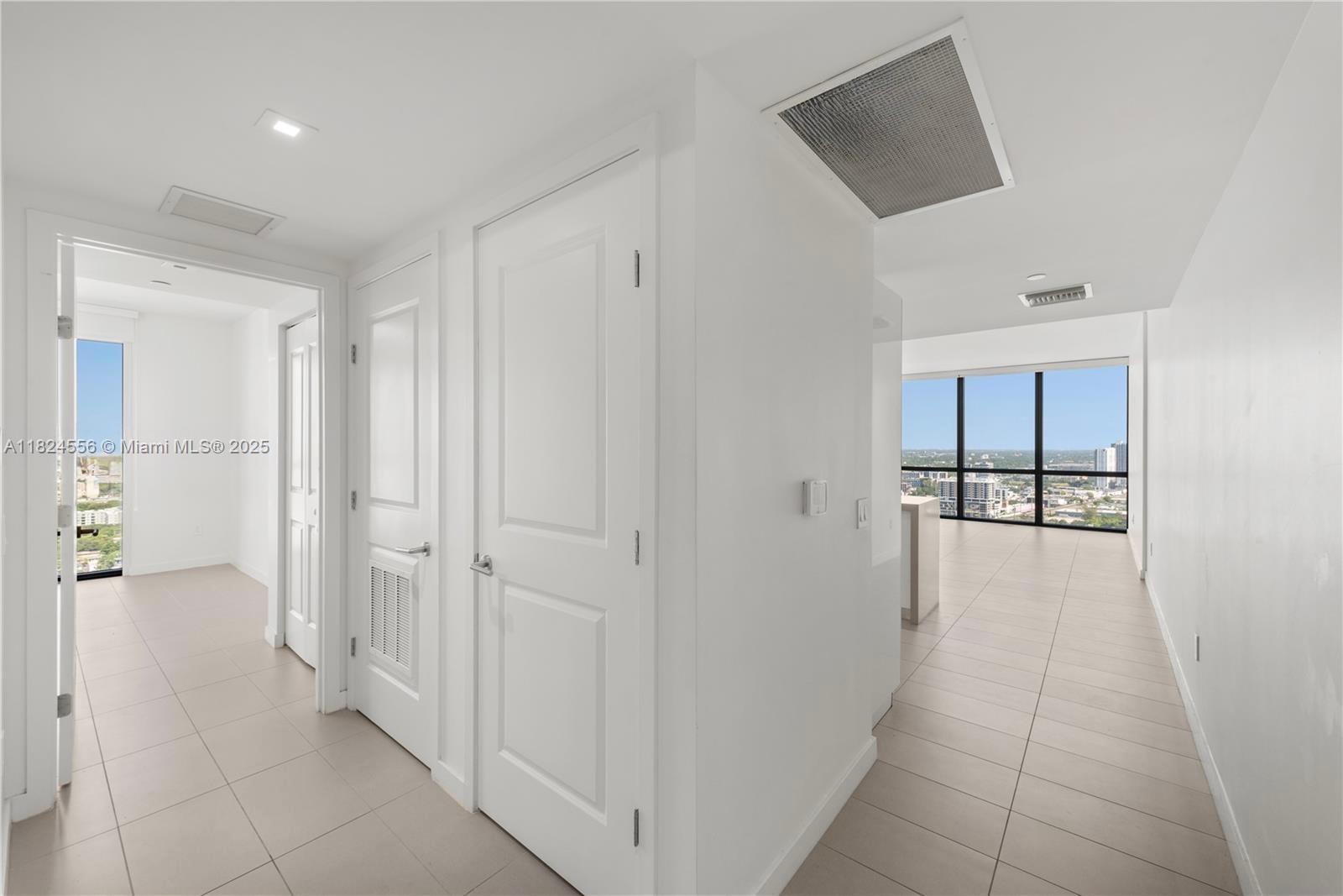 CANVAS CONDO - Residential Lease