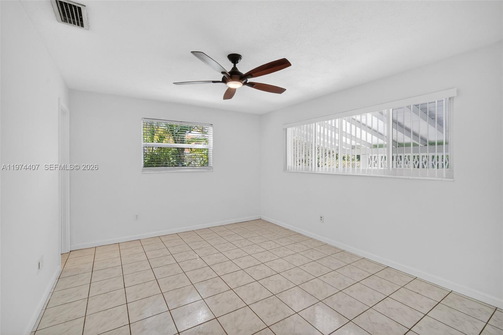 CORAL RIDGE ISLES - Residential Income