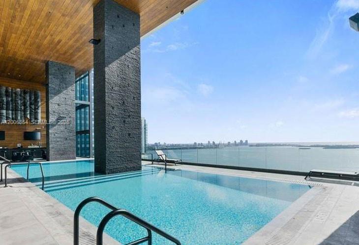 ECHO BRICKELL CONDO - Residential