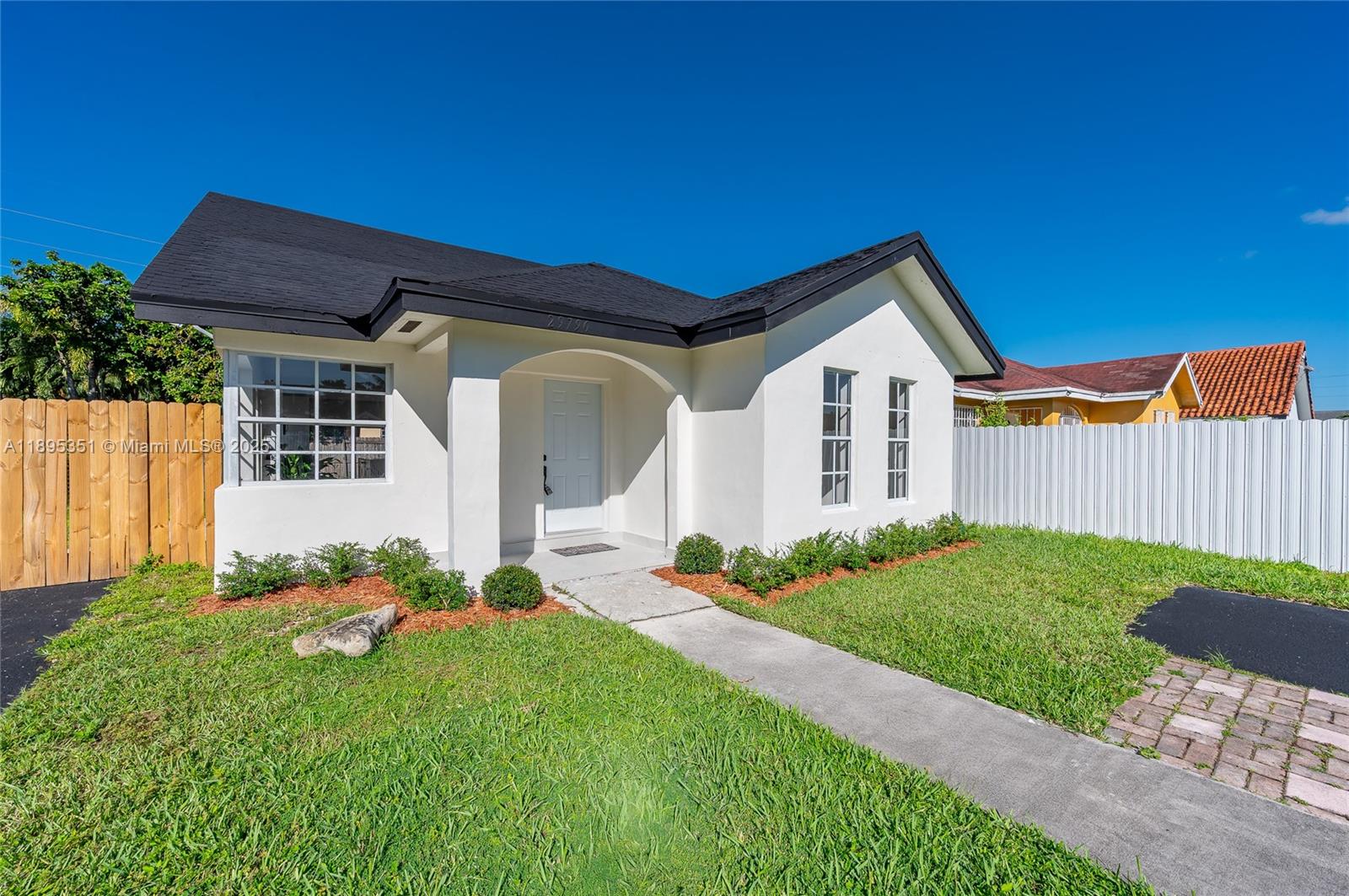 TRIGON SUB - Residential