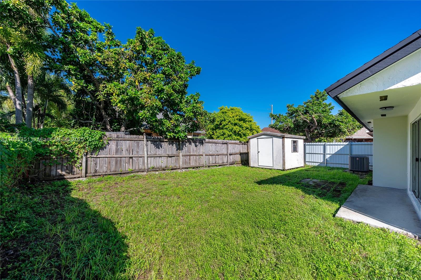 TRIGON SUB - Residential