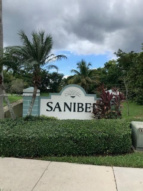 8040 Sanibel Dr 8040 Tamarac FL 33321