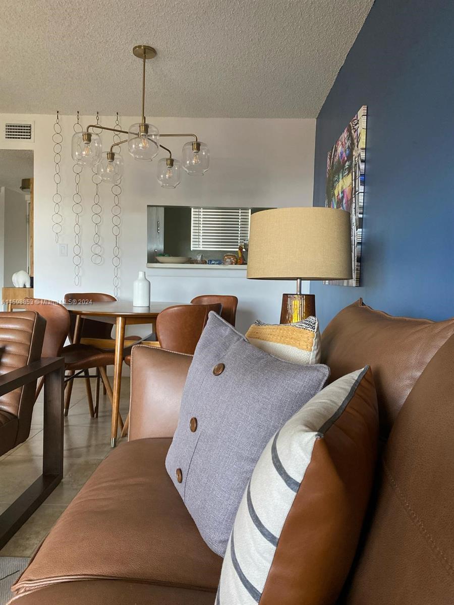 WATERVIEW CONDO - Residential Lease