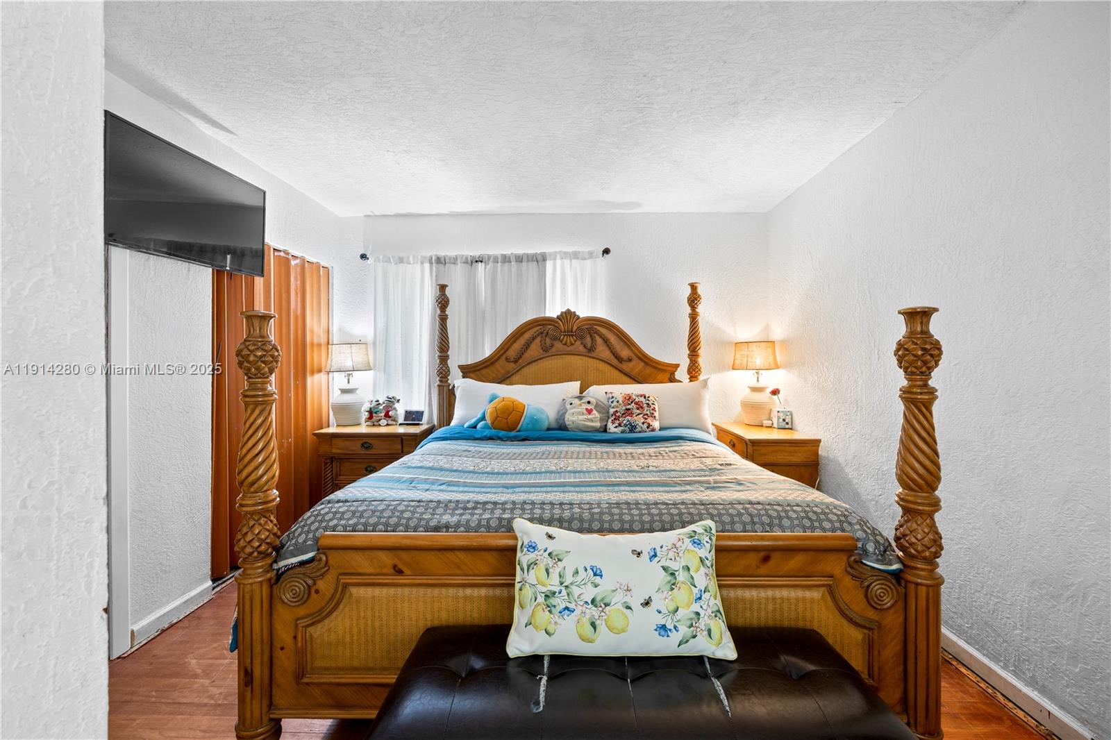 CARL BYOIR - Residential