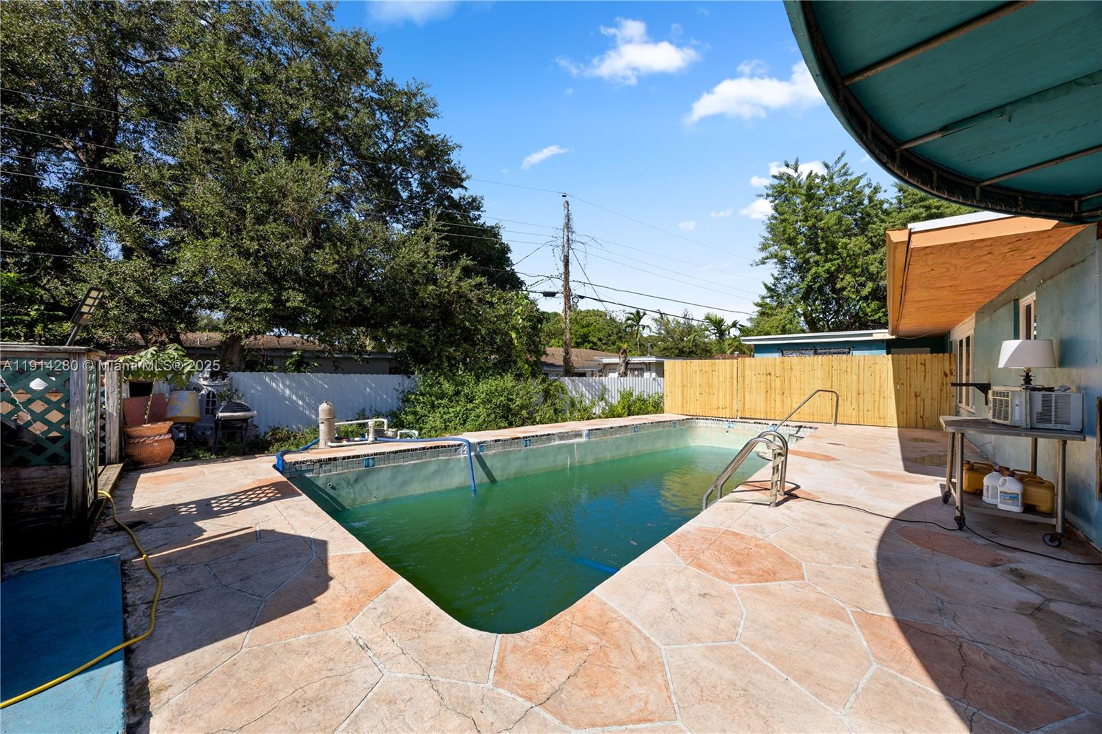 CARL BYOIR - Residential