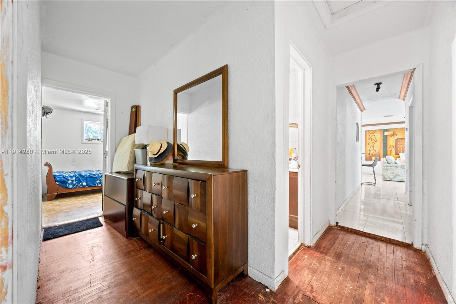 CARL BYOIR - Residential