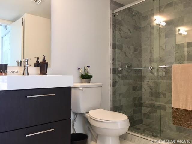 PARC CENTRAL AVENTURA SOU - Residential Lease