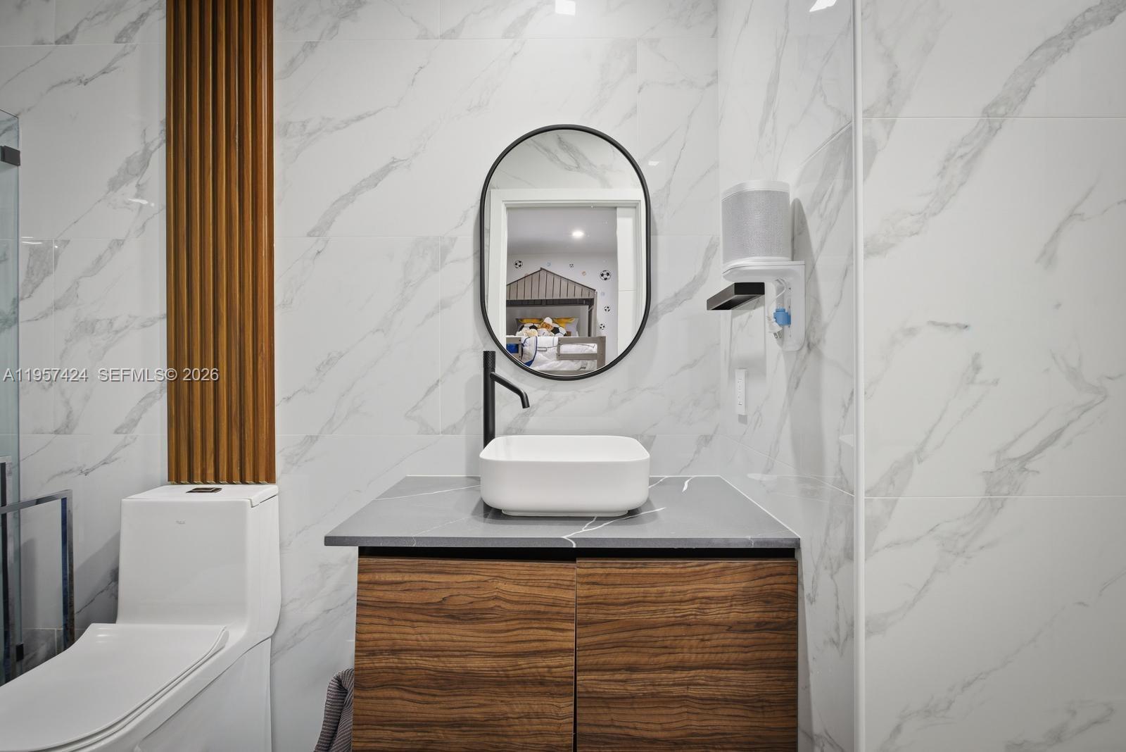 DORAL ESTATES - Residential