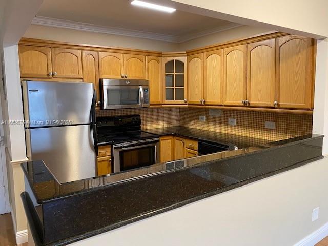 ISLAND PLACE AT NORTH BAY - Residential